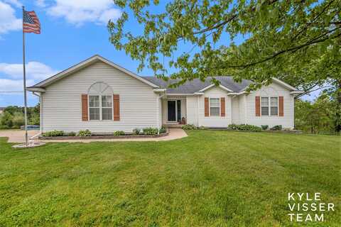 9020 5 Mile Road NE, Ada, MI 49301