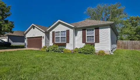 706 Wrenwood Street, Strafford, MO 65757
