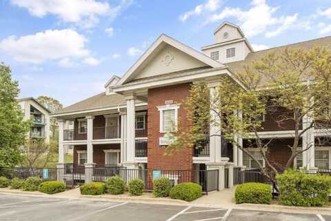 2800 Green Mountain Drive, Branson, MO 65616