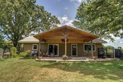 419 Rose Bud Drive, Marshfield, MO 65706