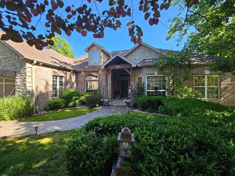 261 Country Bluff Drive, Branson, MO 65616