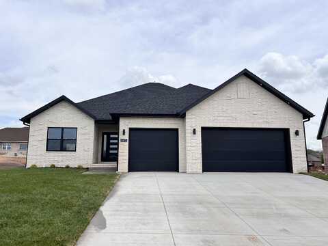 5075 E Ferdinand Court, Springfield, MO 65802