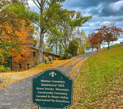 3315 Mattox Cemetery Road, Sevierville, TN 37862