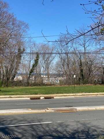 115 Navesink Ave, Highlands Boro, NJ 07732