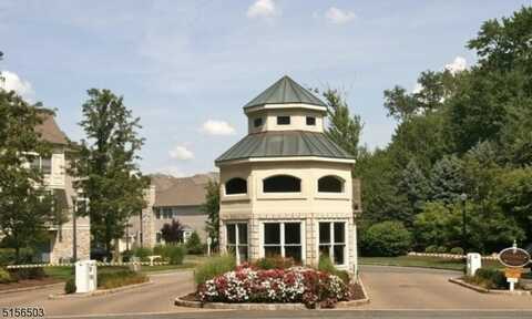 210 Edmonton Ct, Livingston, NJ 07039