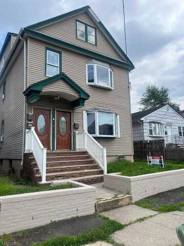 826 E Curtis St, Linden, NJ 07036