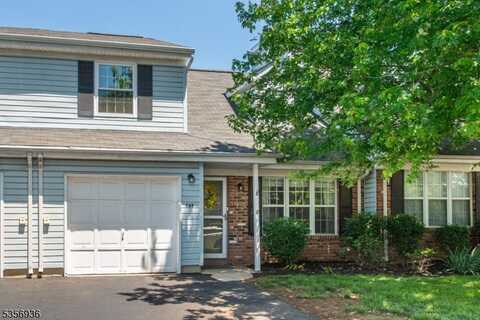 269 Edgeware Ct, Franklin, NJ 08873