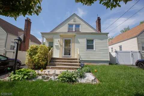 916 Sheridan Ave, Roselle, NJ 07203