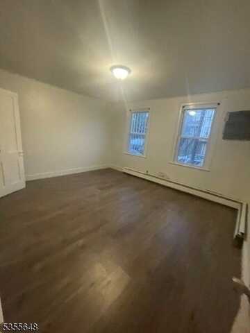 706 Bacheller Ave, Linden, NJ 07036