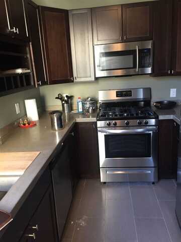 33 62ND ST, West New York, NJ 07093