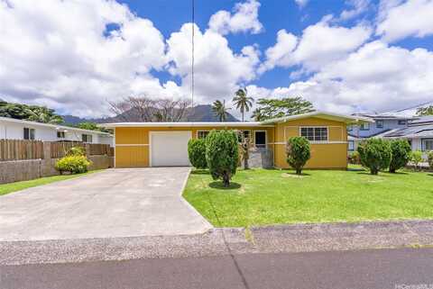 45-313 Nakuluai Street, Kaneohe, HI 96744