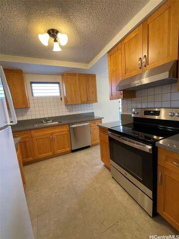 2240 Kuhio Avenue, Honolulu, HI 96815