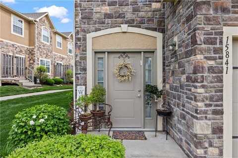 15841 Shawnee Drive, Overland Park, KS 66223