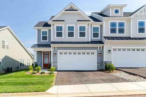 237 RIDGELINE DR, WAYNESBORO, VA 22980