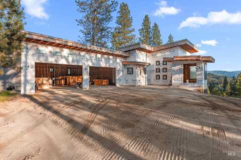 28 Laren Ln, Garden Valley, ID 83622