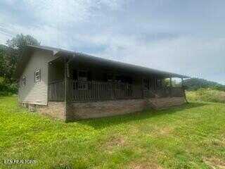 154 Spruce Pine Rd, Mooresburg, TN 37811