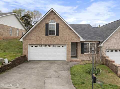 240 El Grande Lane, Lenoir City, TN 37771