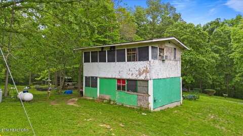 157 Chestnut Circle, La Follette, TN 37766
