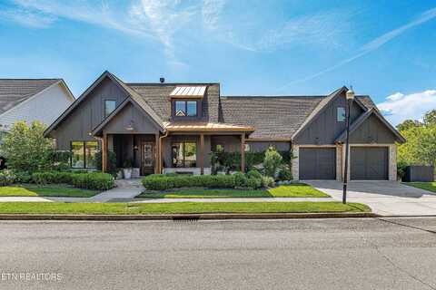 9622 Clingmans Dome Drive, Knoxville, TN 37922