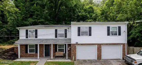 4220 Reed Rd, Louisville, TN 37777