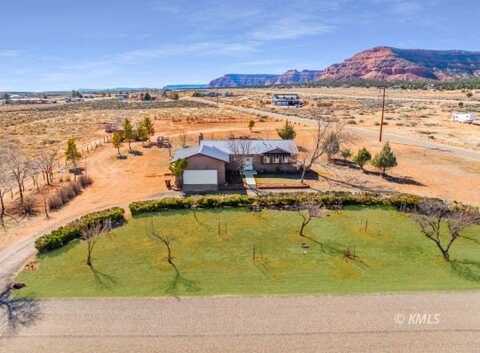 934 S Bryce Canyon Way, Kanab, UT 84741