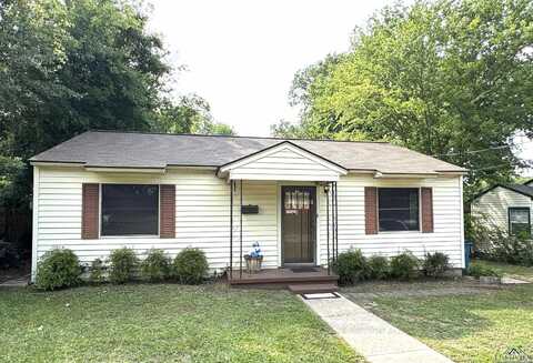 713 Martha Dr, Gladewater, TX 75647