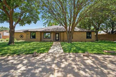 6807 2nd Street, Lubbock, TX 79416