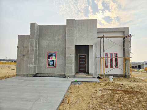 124 Faith Dr., LAREDO, TX 78045