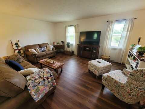 1267 Crab Orchard Road, Lancaster, KY 40444