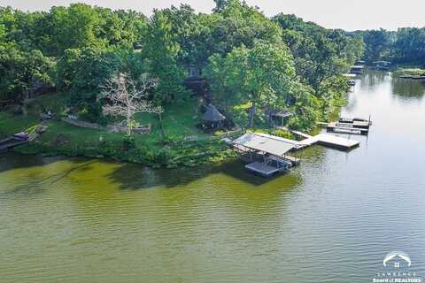 5300 Seminole Court, Mc Louth, KS 66054