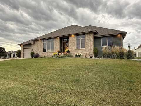 3008 Mulligan Dr., Yankton, SD 57078