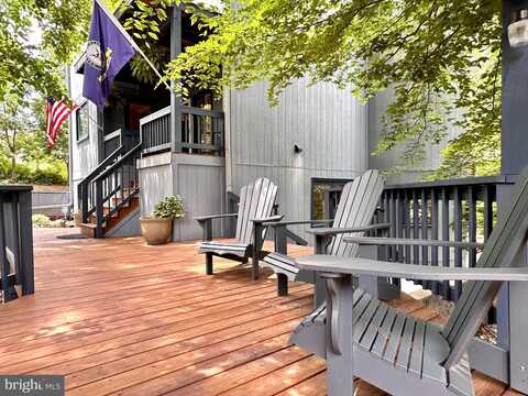 4416 UPLAND DR, ALEXANDRIA, VA 22310