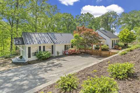 3169 West Ridge RD, Roanoke, VA 24014