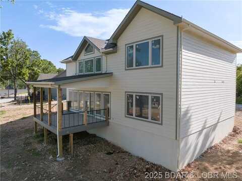 17 Eagles Pass, Climax Springs, MO 65324
