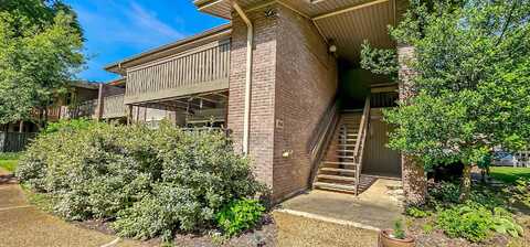 840 THISTLEDOWN, Memphis, TN 38117