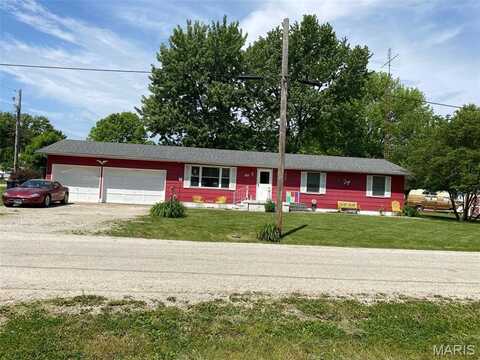 502 North Street, Witt, IL 62094