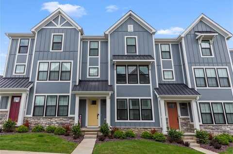 16505 Honey Locust Drive, Chesterfield, MO 63005