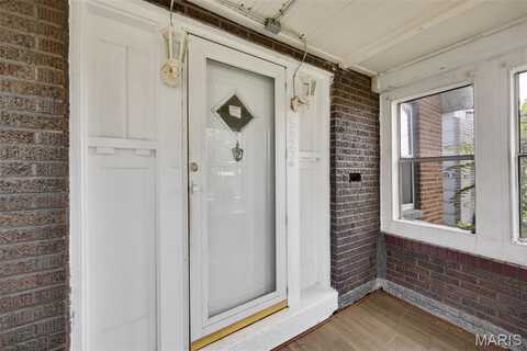 5923 Sherry Avenue, Saint Louis, MO 63136