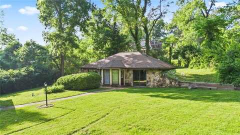 9656 Old Lincoln Trail, Fairview Heights, IL 62208