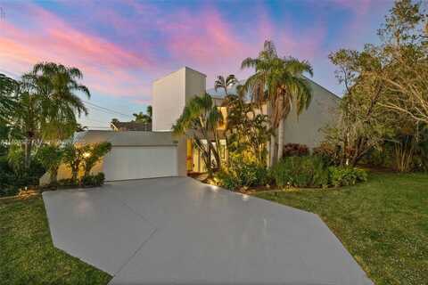 725 El Dorado PKWY W, Cape Coral, FL 33914