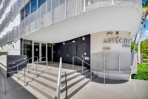 2155 Washington Ct, Miami Beach, FL 33139