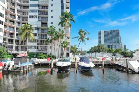 1720 NW N River Dr, Miami, FL 33125