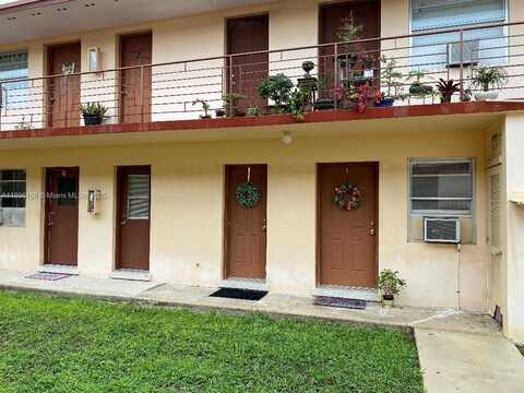 624 NE 61st St, Miami, FL 33137