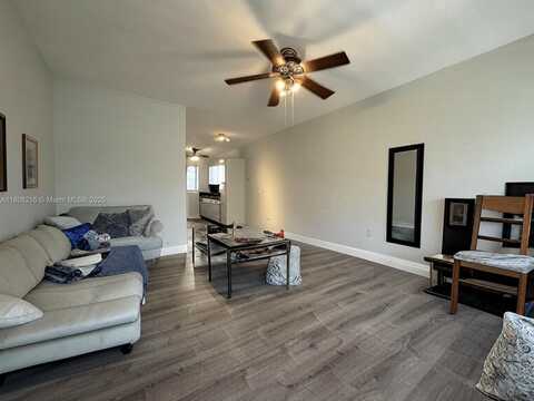 75 Washington Ave, Miami Beach, FL 33139
