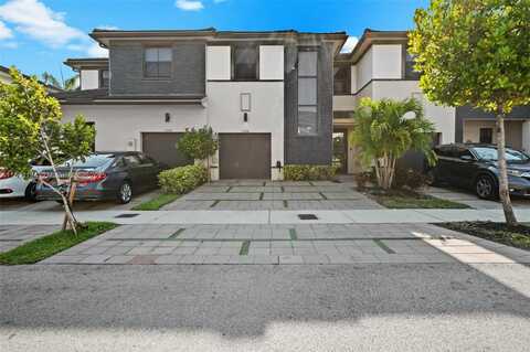 15776 NW 91st Ct, Miami Lakes, FL 33018