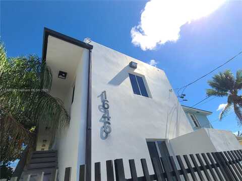 1646 NW 1st Pl, Miami, FL 33136
