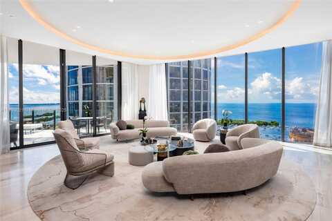 2821 S Bayshore Dr, Miami, FL 33133