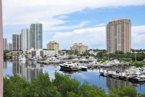 19801 E Country Club Dr, Aventura, FL 33180