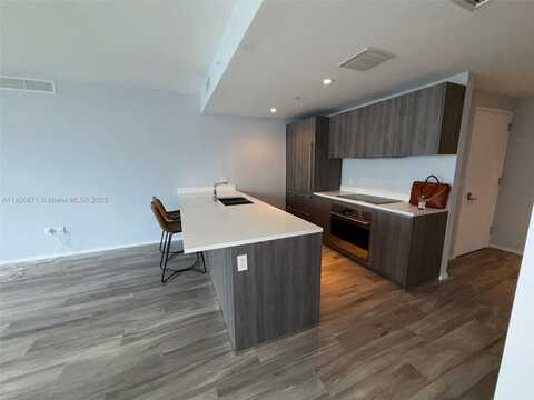801 S Miami Ave, Miami, FL 33130