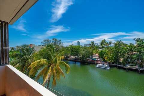 4011 N Meridian Ave, Miami Beach, FL 33140